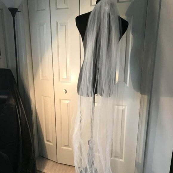 VEIL - IVORY  104" - Picture 1 of 1